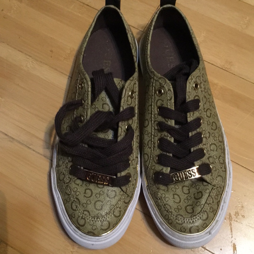 Guess shoes